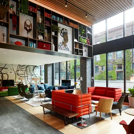 citizenM Seattle Pioneer Square Hotel